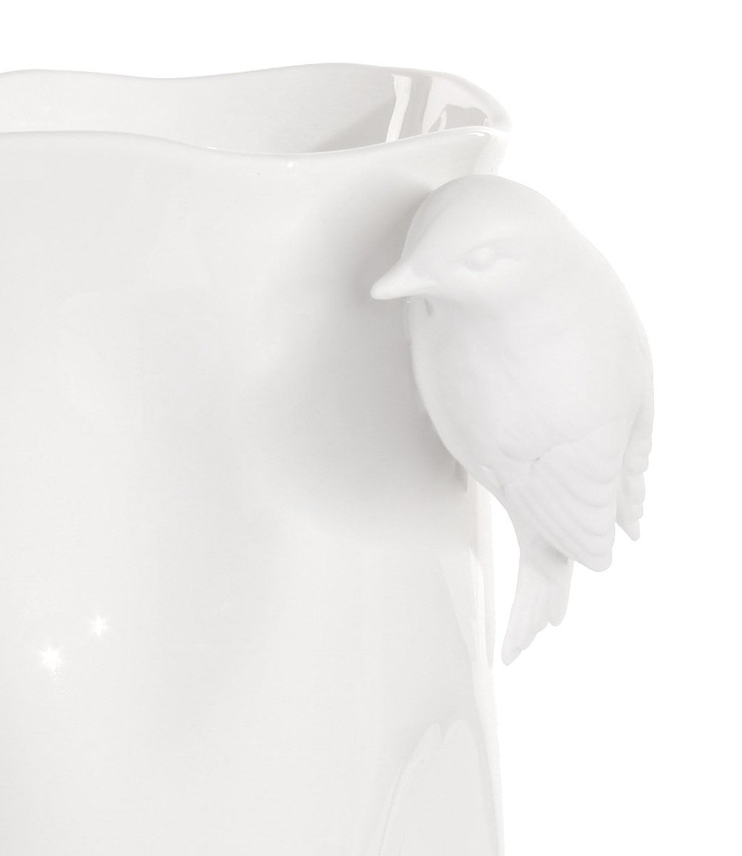 Porcelaine vase w/white birds 21cm - Country of Origin: Estonia