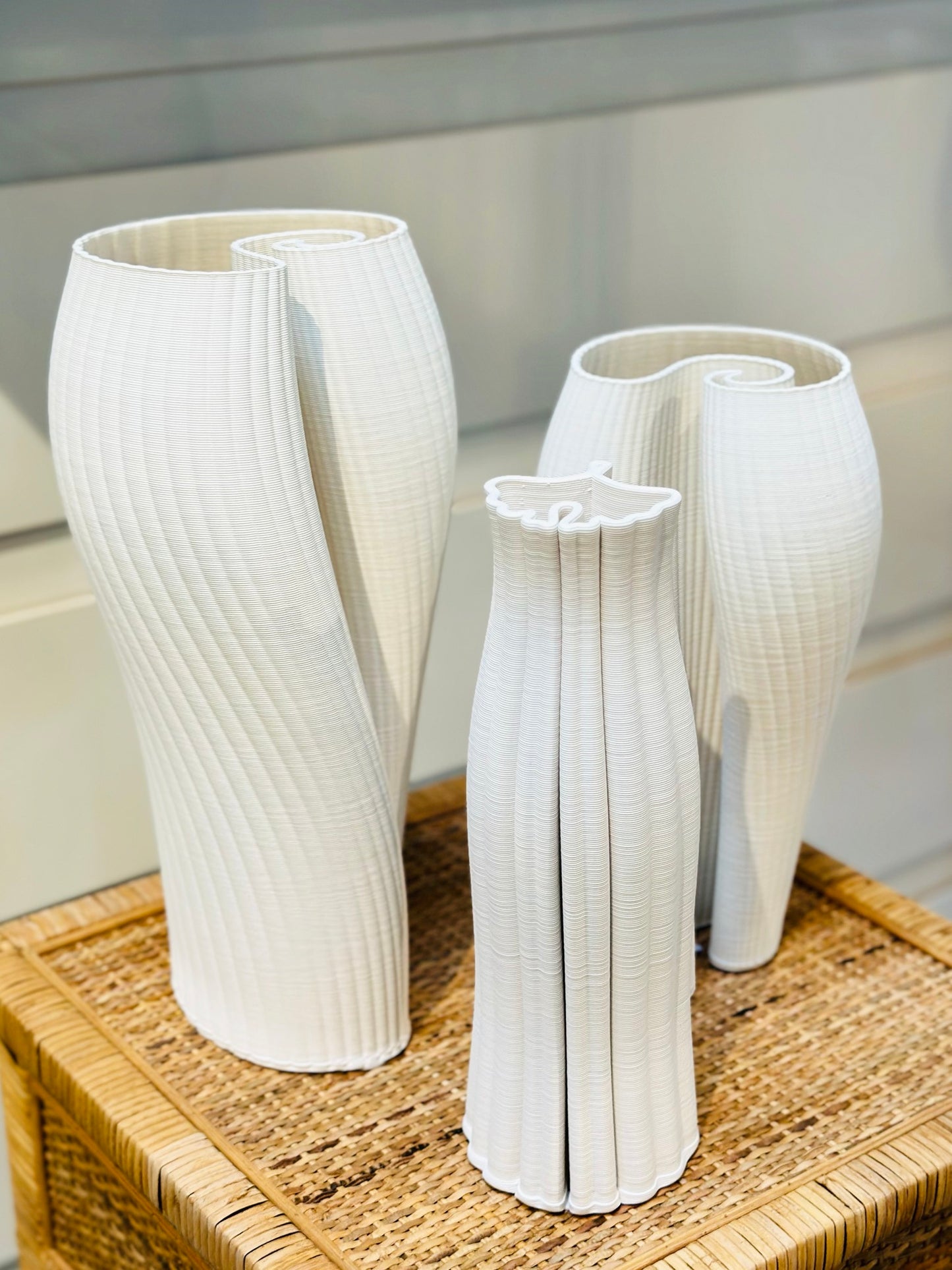 Ceramic printed gingko vase white - 32cm - Country of Origin: Estonia