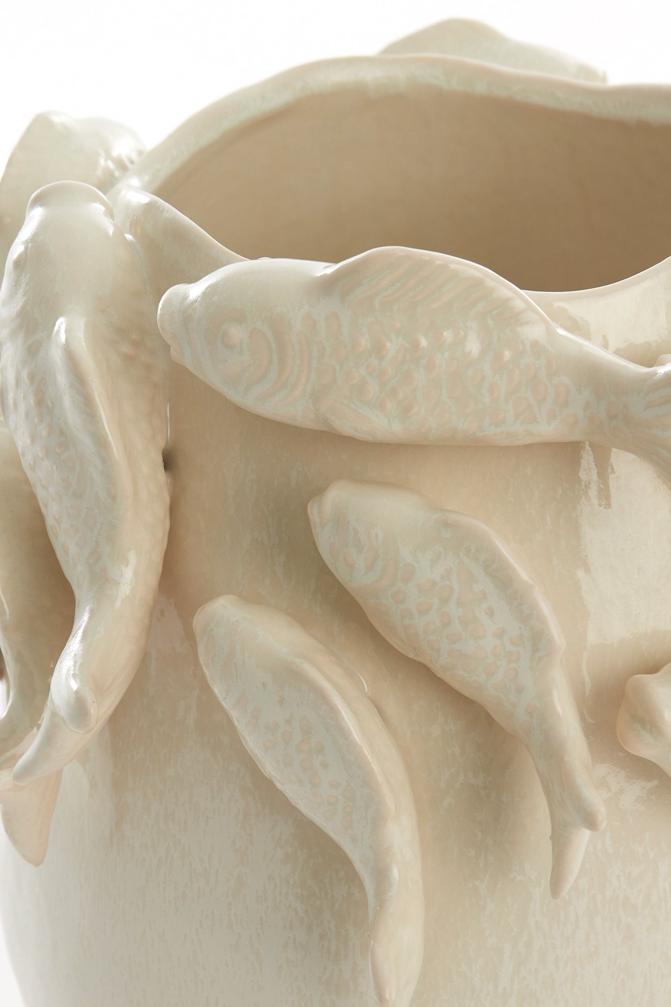 Fish Decorative Vase in Cream  – Country of Origin : Netherlands