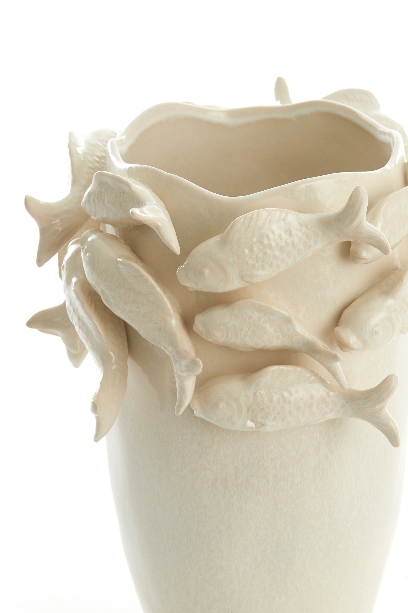Fish Decorative Vase in Cream  – Country of Origin : Netherlands