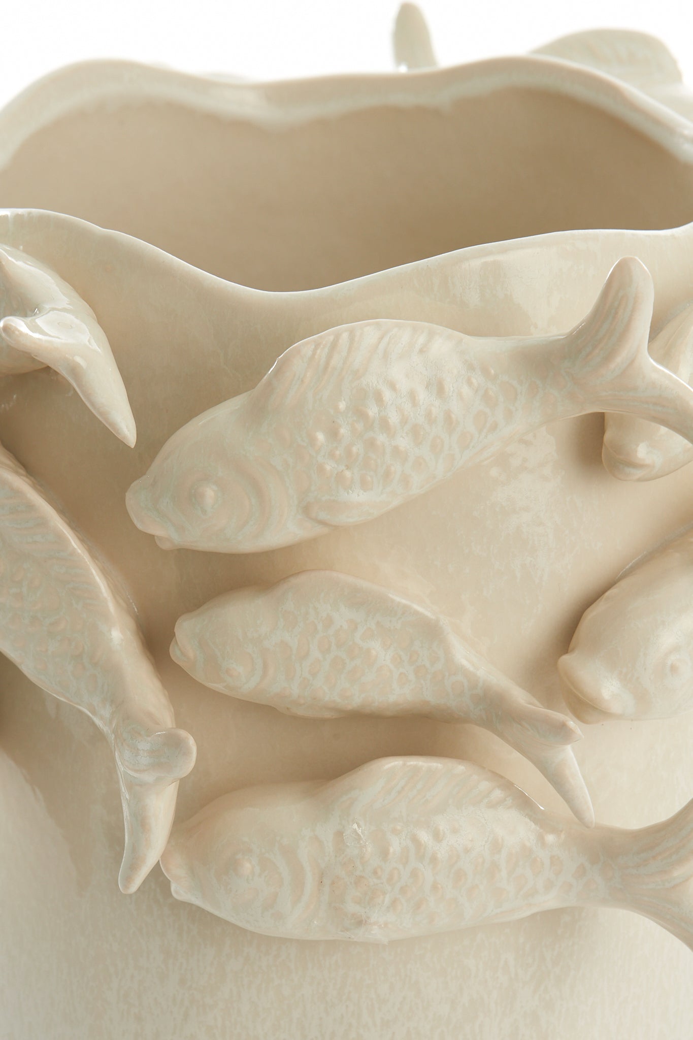 Fish Decorative Vase in Cream  – Country of Origin : Netherlands