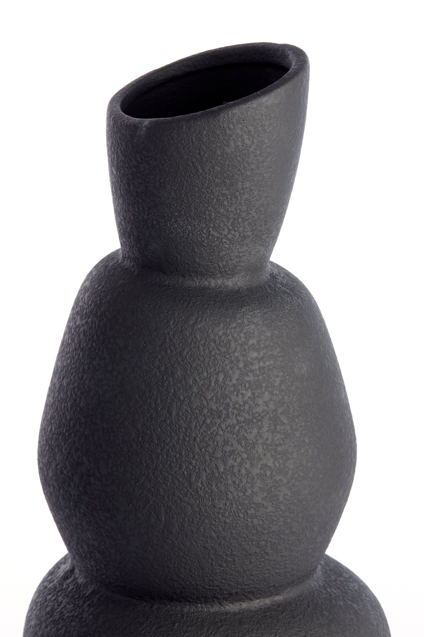 Aram Vase in Balck - 19 x 46,5 cm - Country of Origin : Netherlands
