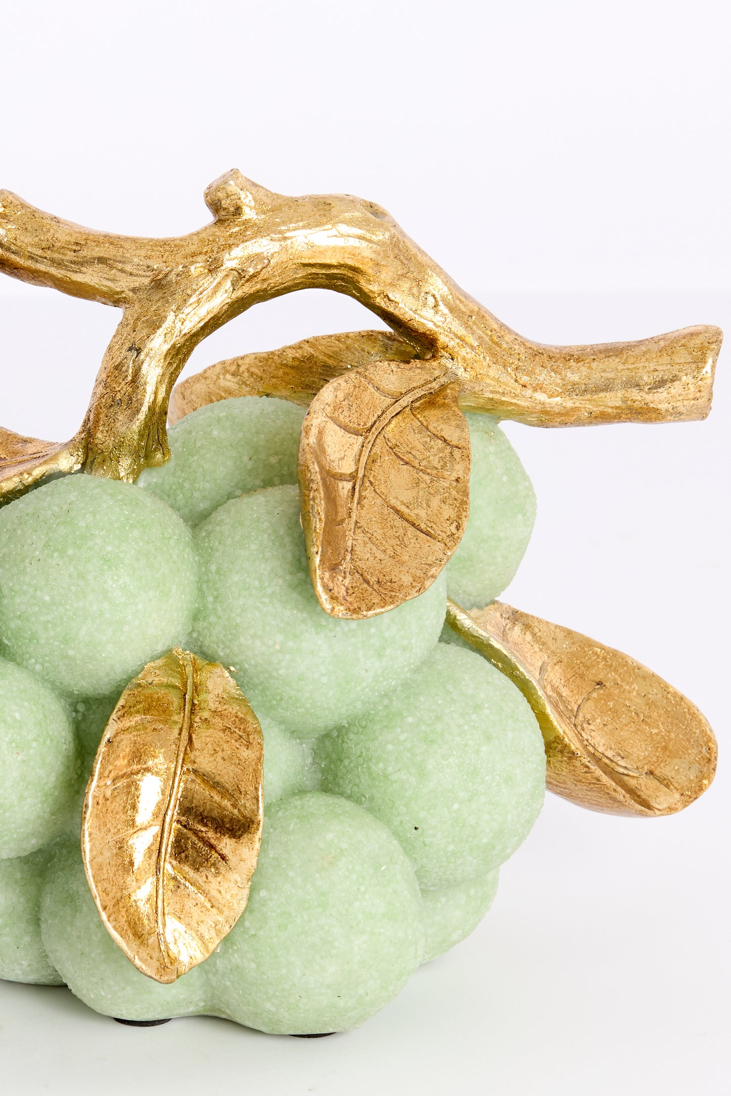 Jagody Decorative Ornament in Green– 24x14x16.5cm – Country of Origin : Netherlands