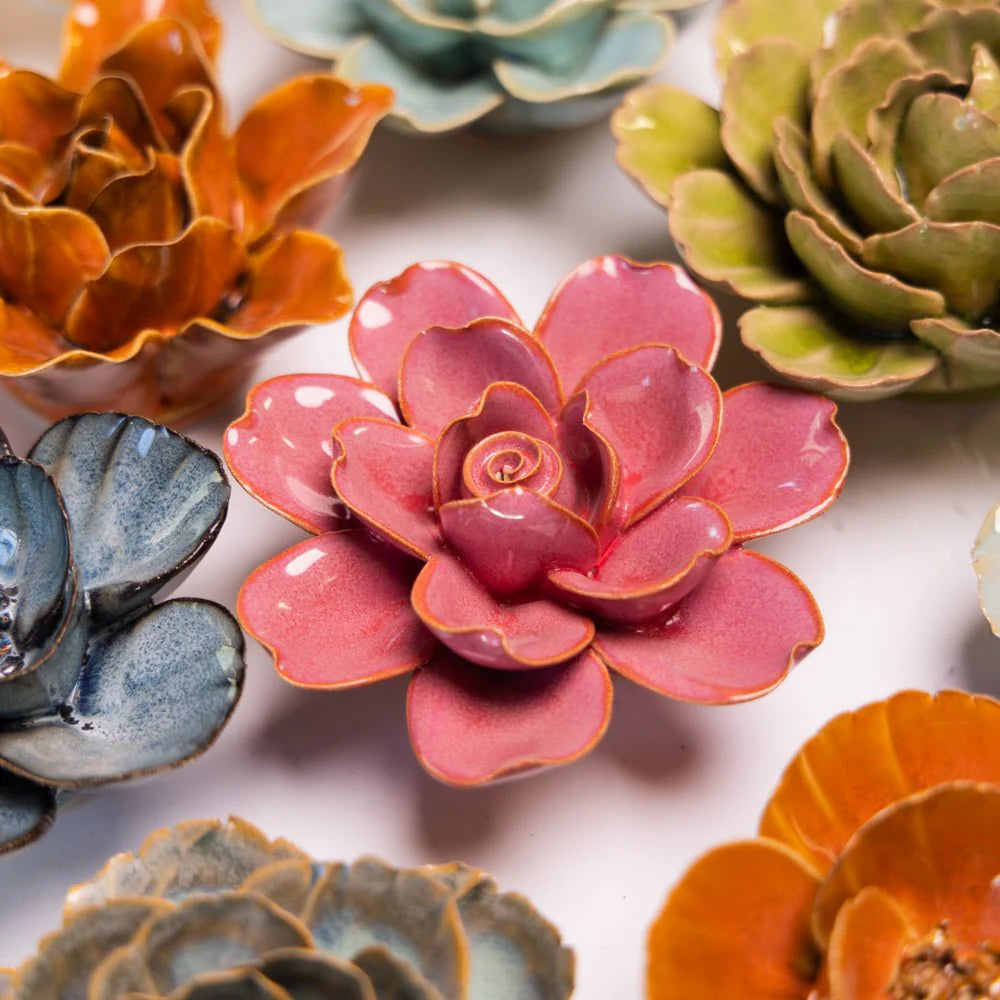 Blush Pink Tahitian Gardenia - Country of Origin : United Kingdom