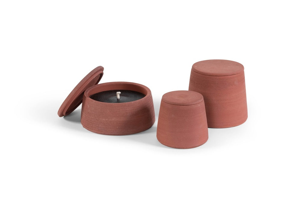 Red Terracotta Outdoor Candle - Rosemary Scent - Large Size - Country of Origin: Belgium