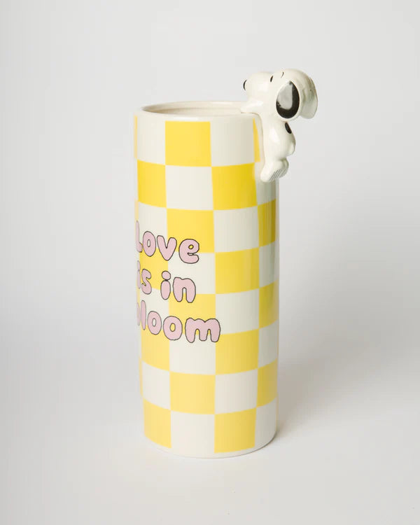 Snoopy Love In Bloom Yellow - Country of Origin: Italy