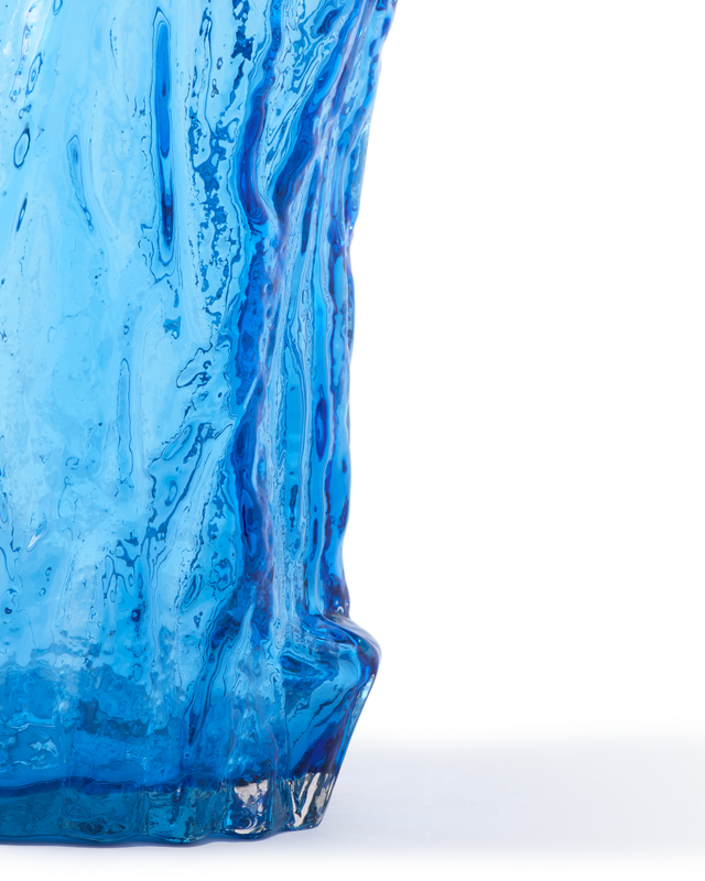 Tree Log Vase - M - Country of Origin: Netherlands
